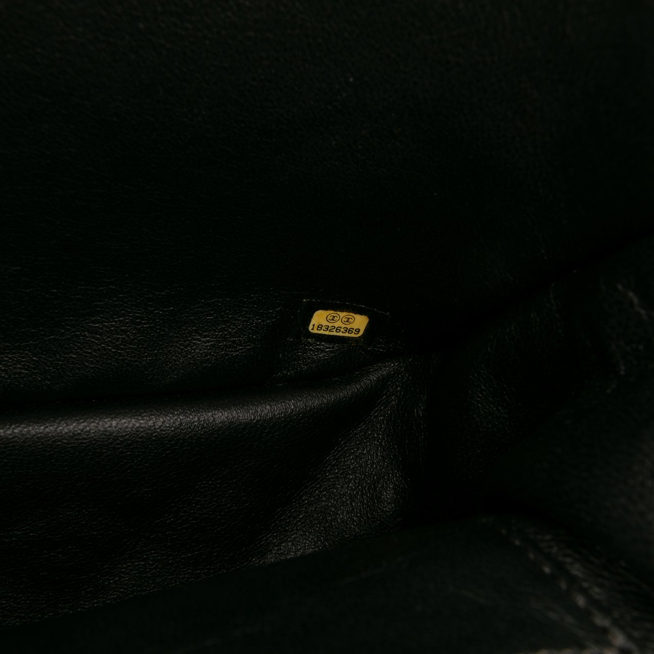 Chanel Jumbo Classic Bicolor Lambskin Twist Flap Zwart
