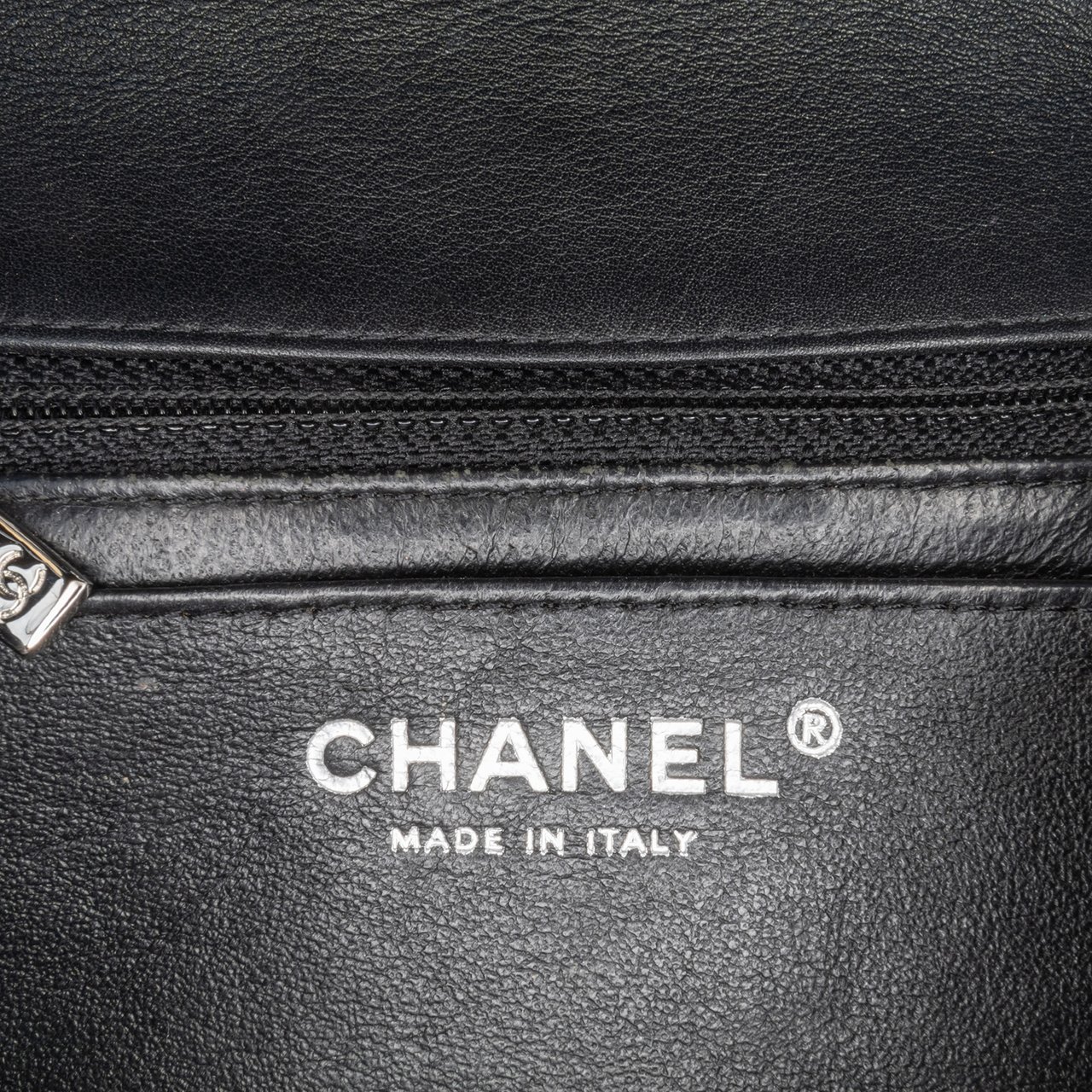 Chanel Mini Square Classic Patent Single Flap Zwart