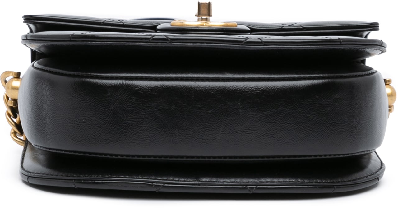 Chanel CC Quilted Calfskin Round Moon Messenger Flap Zwart