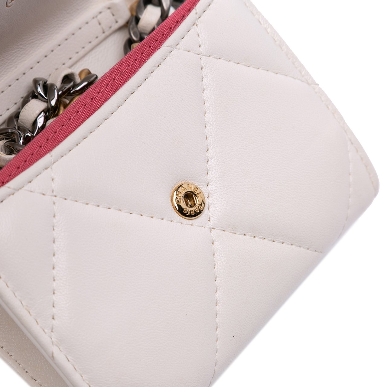 Chanel Quilted Lambskin Chanel 19 Card Holder On Chain Wit