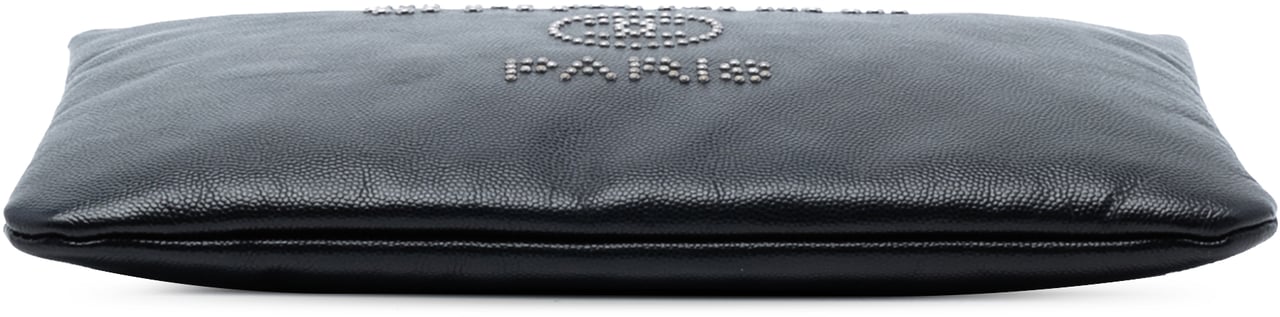 Chanel Medium Caviar Deauville Studded O Case Clutch Zwart