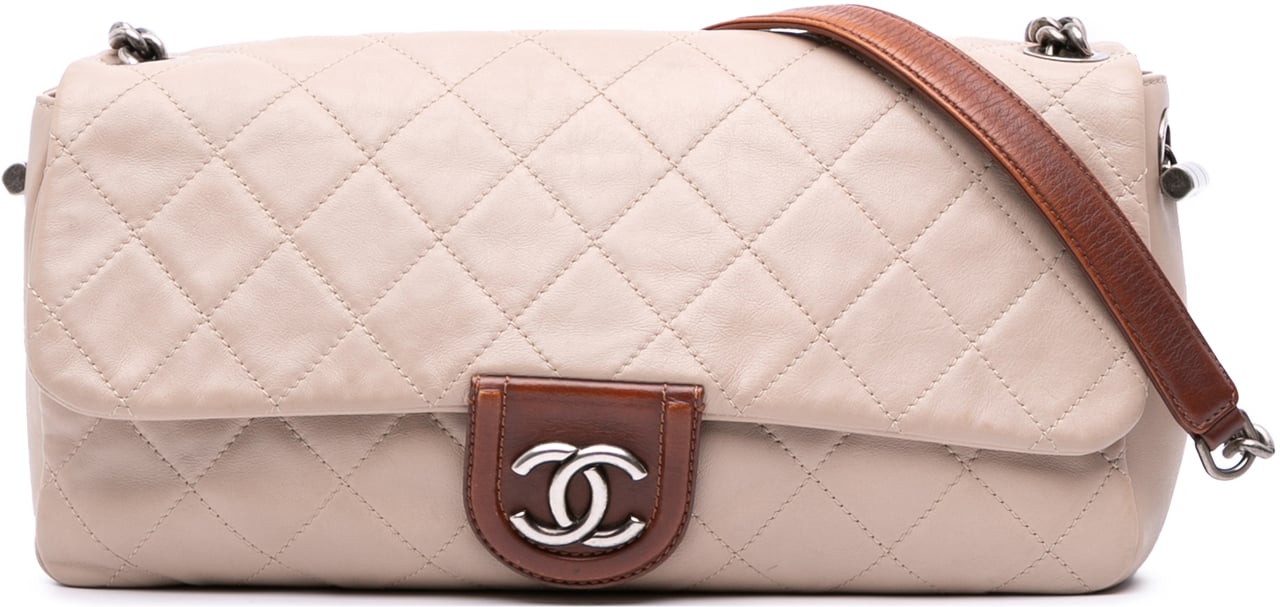 Chanel Large Quilted Lambskin Country Chic Flap Bruin