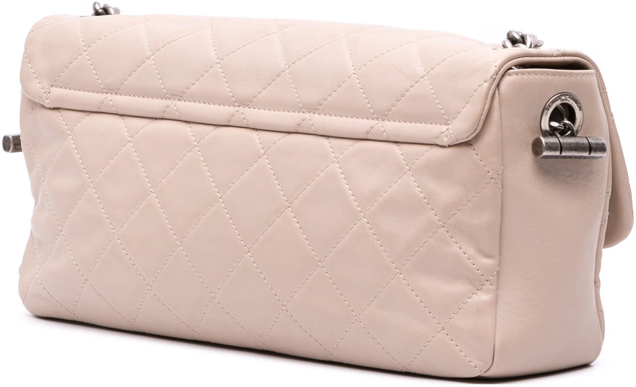 Chanel Large Quilted Lambskin Country Chic Flap Bruin