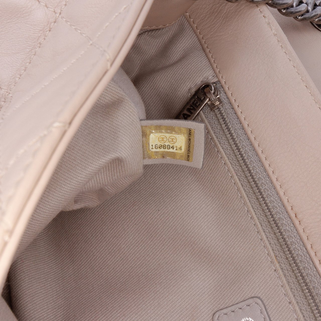 Chanel Large Quilted Lambskin Country Chic Flap Bruin