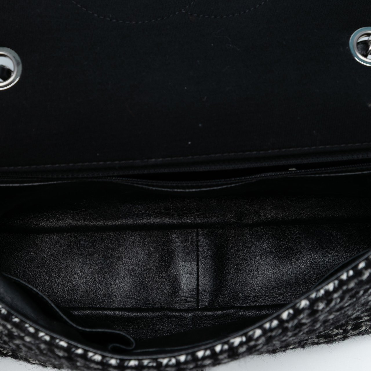 Chanel Jumbo CC Quilted Jersey and Tweed Chain Flap Zwart