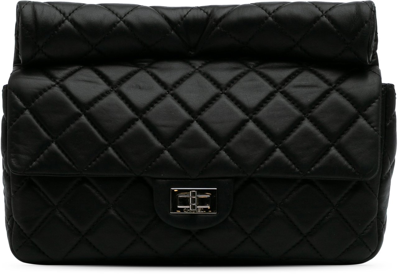 Chanel Reissue 2.55 Metallic Lambskin Roll Clutch Zwart