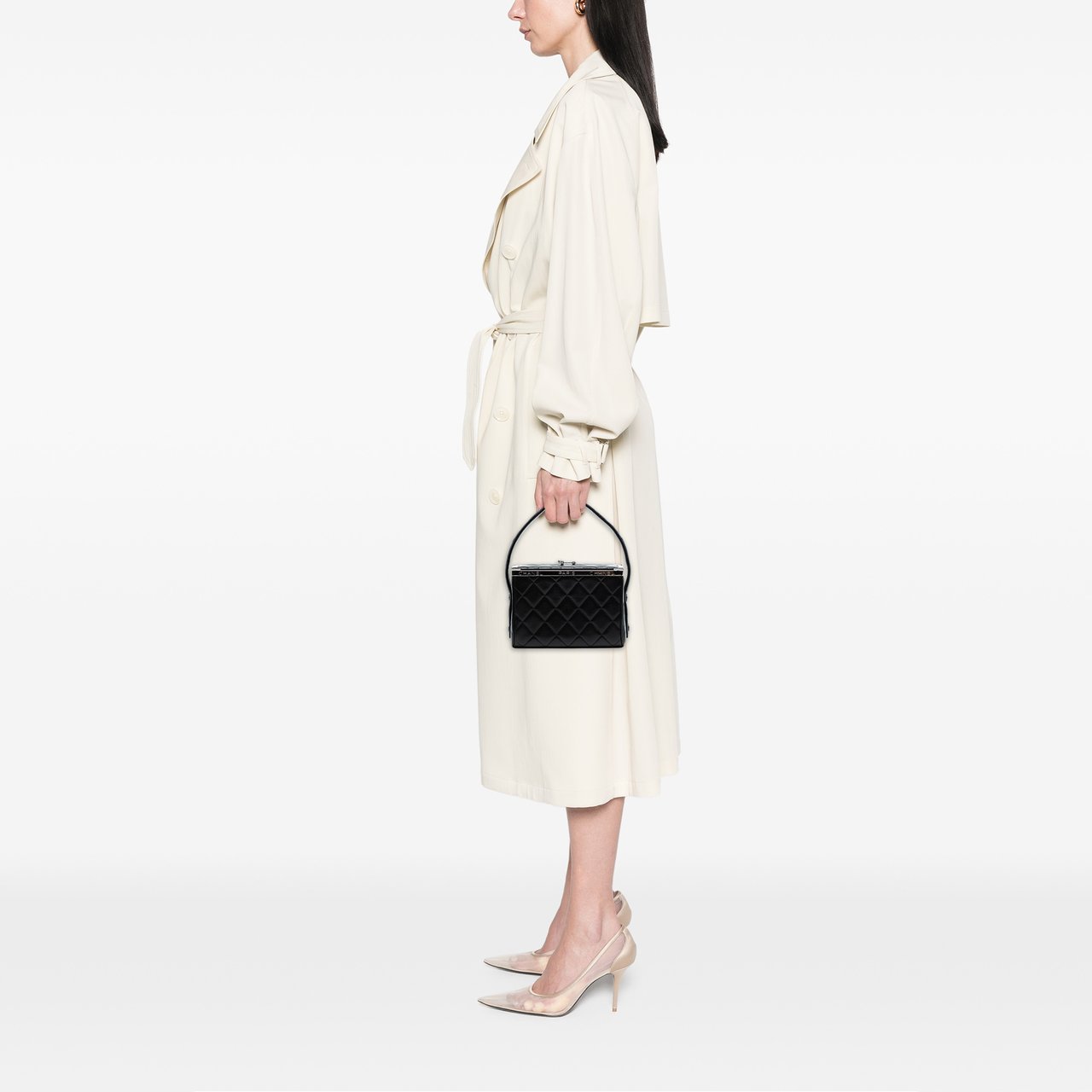 Chanel Quilted Lambskin Leather Box Bag Zwart