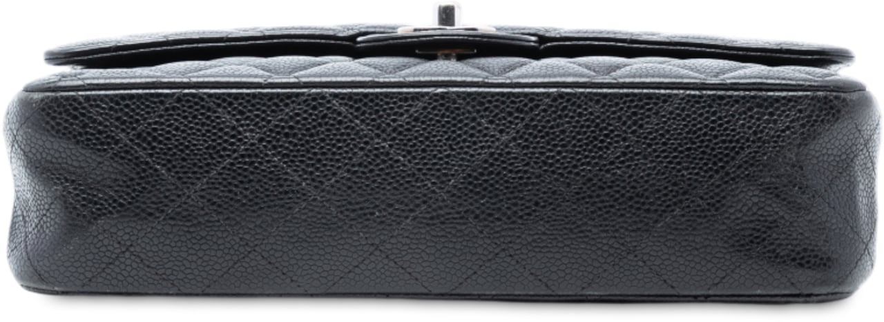 Chanel Medium Classic Caviar Double Flap Zwart