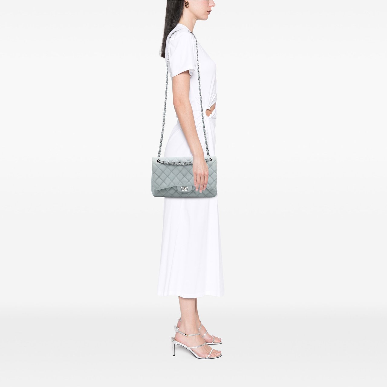 Chanel Jumbo Classic Caviar Double Flap Blauw