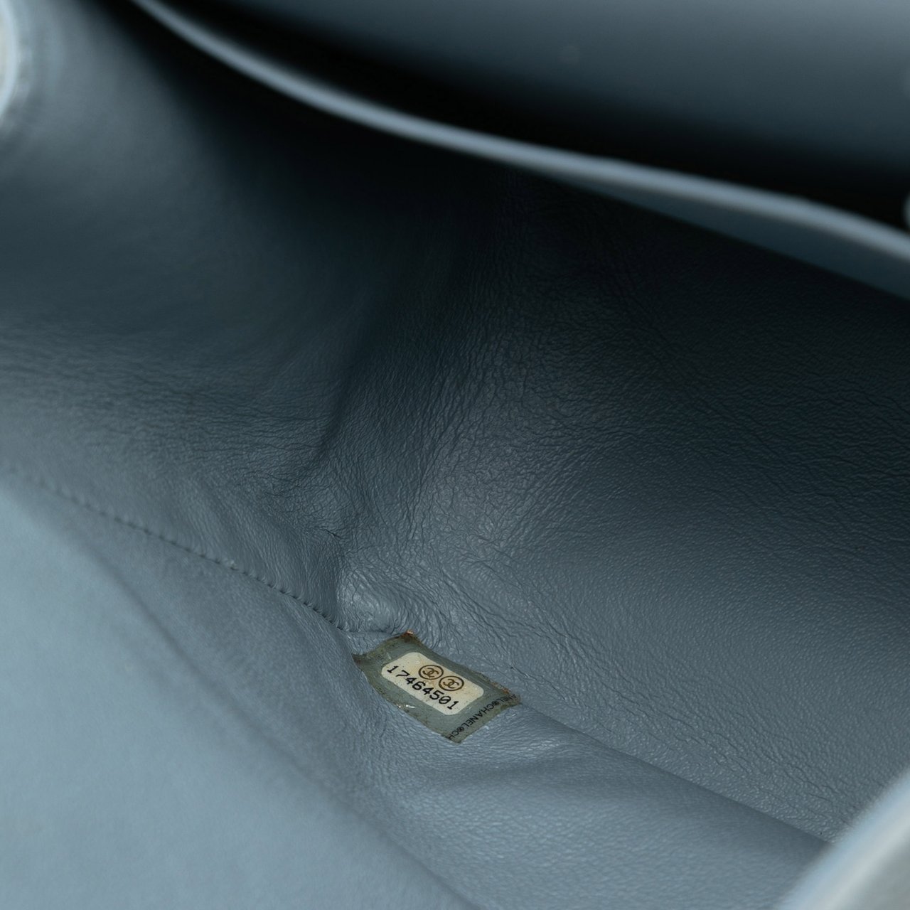 Chanel Jumbo Classic Caviar Double Flap Blauw