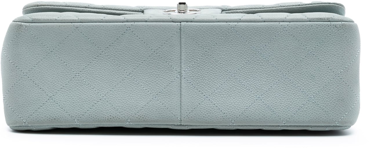 Chanel Jumbo Classic Caviar Double Flap Blauw