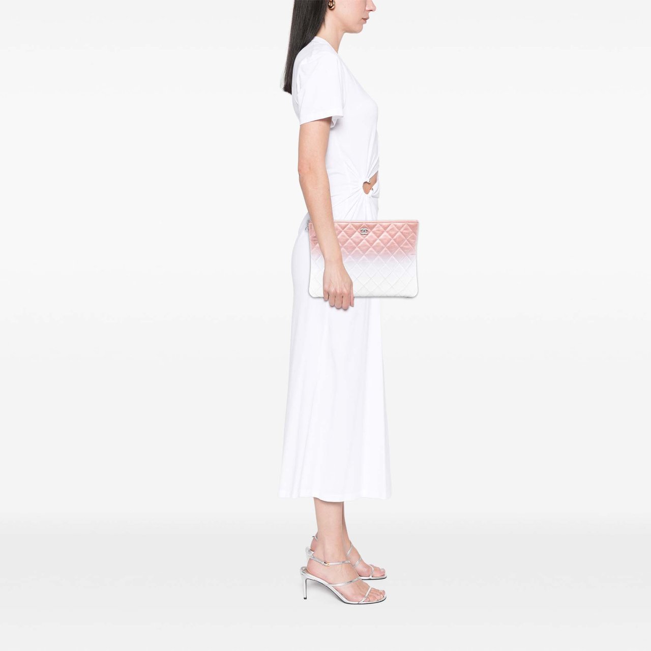 Chanel Medium CC Quilted Aged Calfskin Ombre O Case Clutch Roze