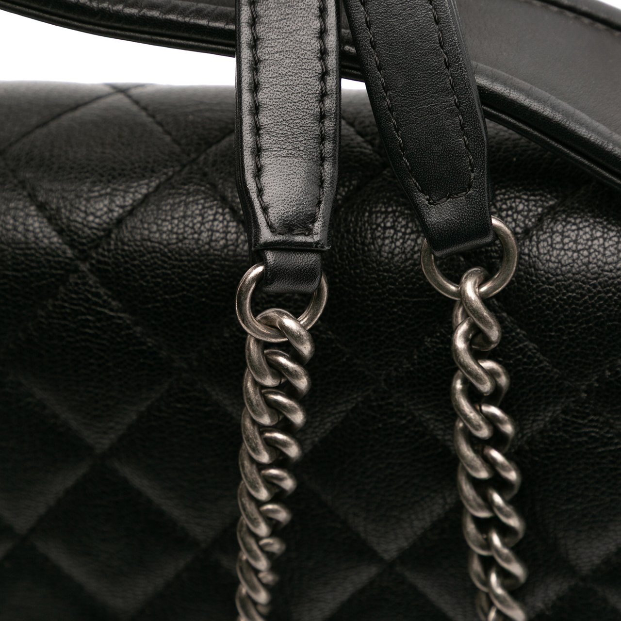 Chanel Medium Quilted Goatskin CC University Flap Zwart