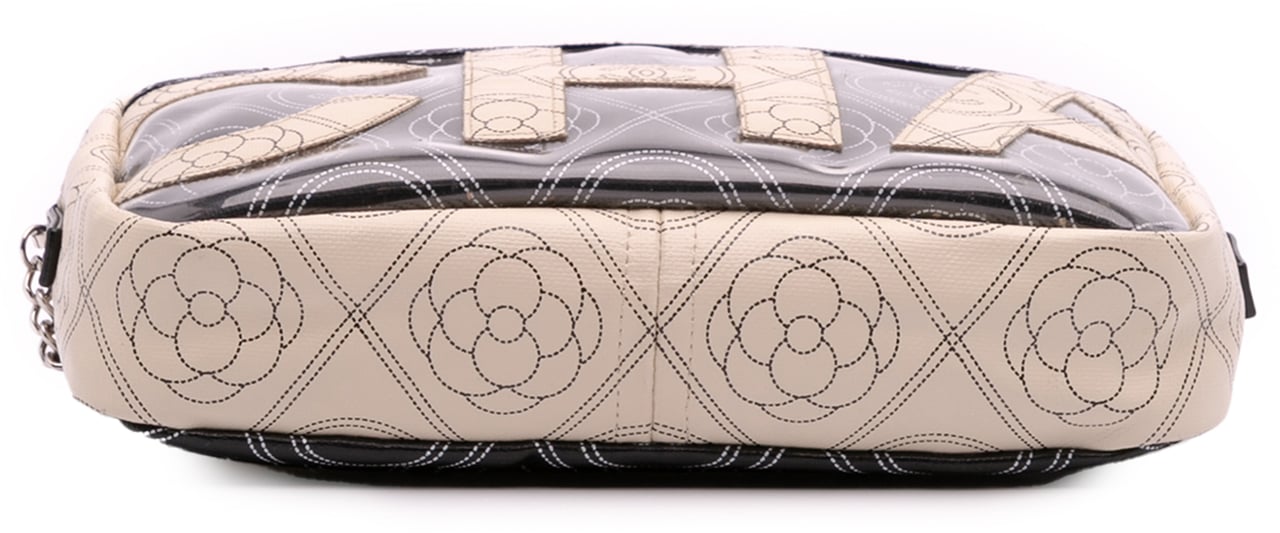 Chanel Coated Canvas Camellia Logo Camera Bag Zwart