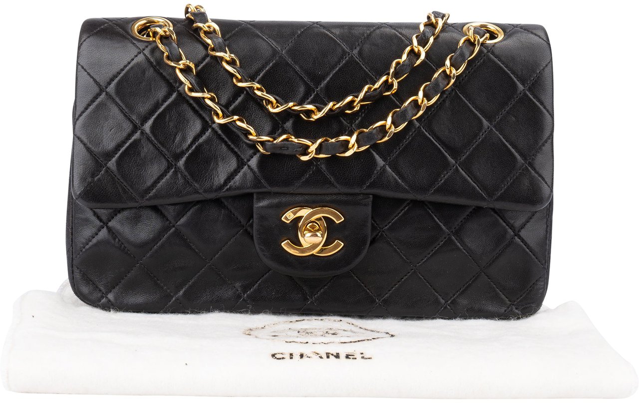 Chanel Chanel Quilted Lambskin 24K Gold Small Double Flap Crossbody bag Divers