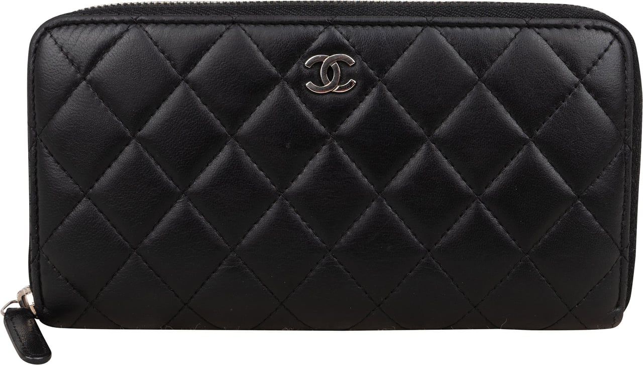 Chanel Chanel Quilted Lambskin CC Zipped Wallet Zwart