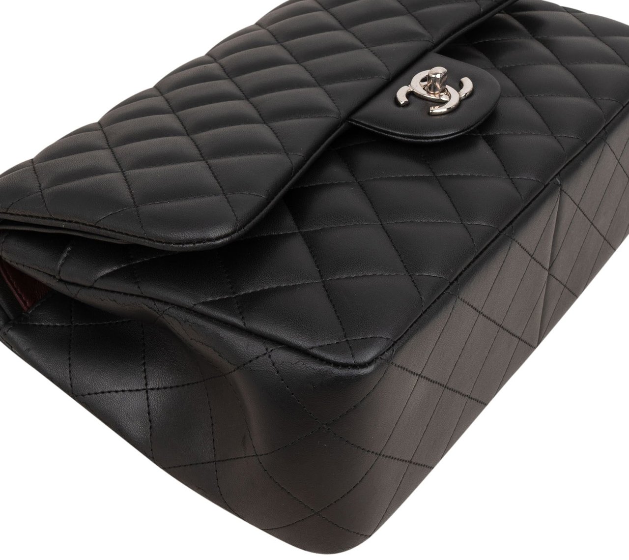 Chanel Chanel Quilted Lambskin Jumbo Double Flap Crossbody Bag Zwart