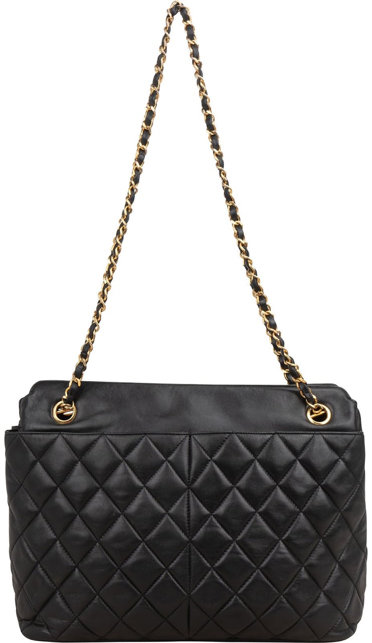 Chanel Chanel Quilted Lambskin Zip Shoulder Bag Zwart