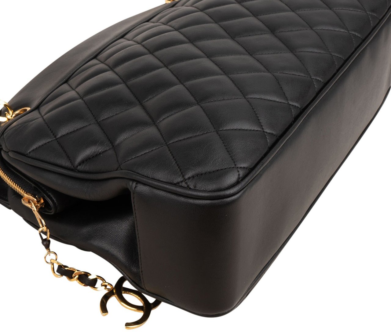 Chanel Chanel Quilted Lambskin CC Chain Shoulder Bag Zwart