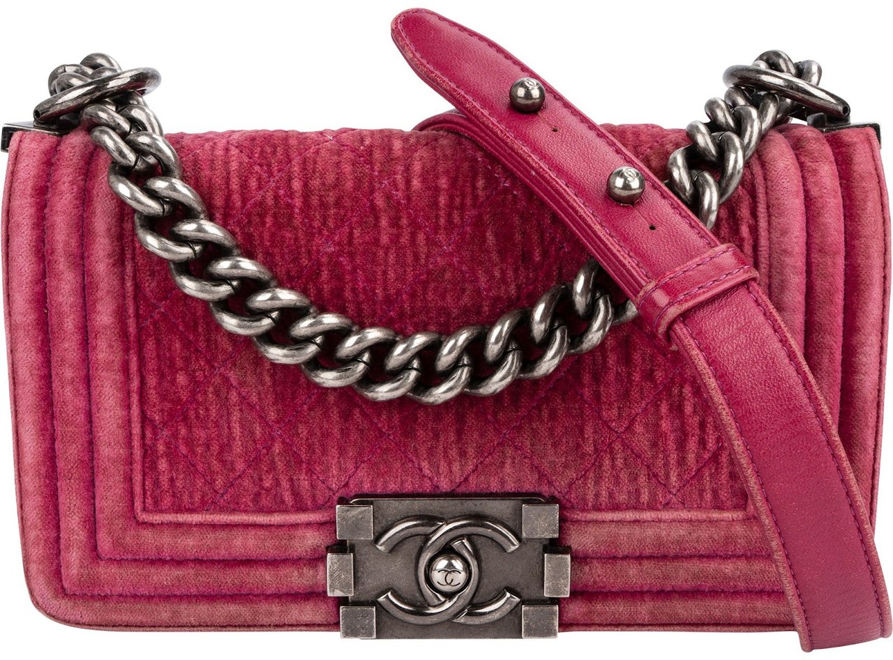 Chanel Quilted Velvet Small Boy Single Flap Crossbody Bag Roze