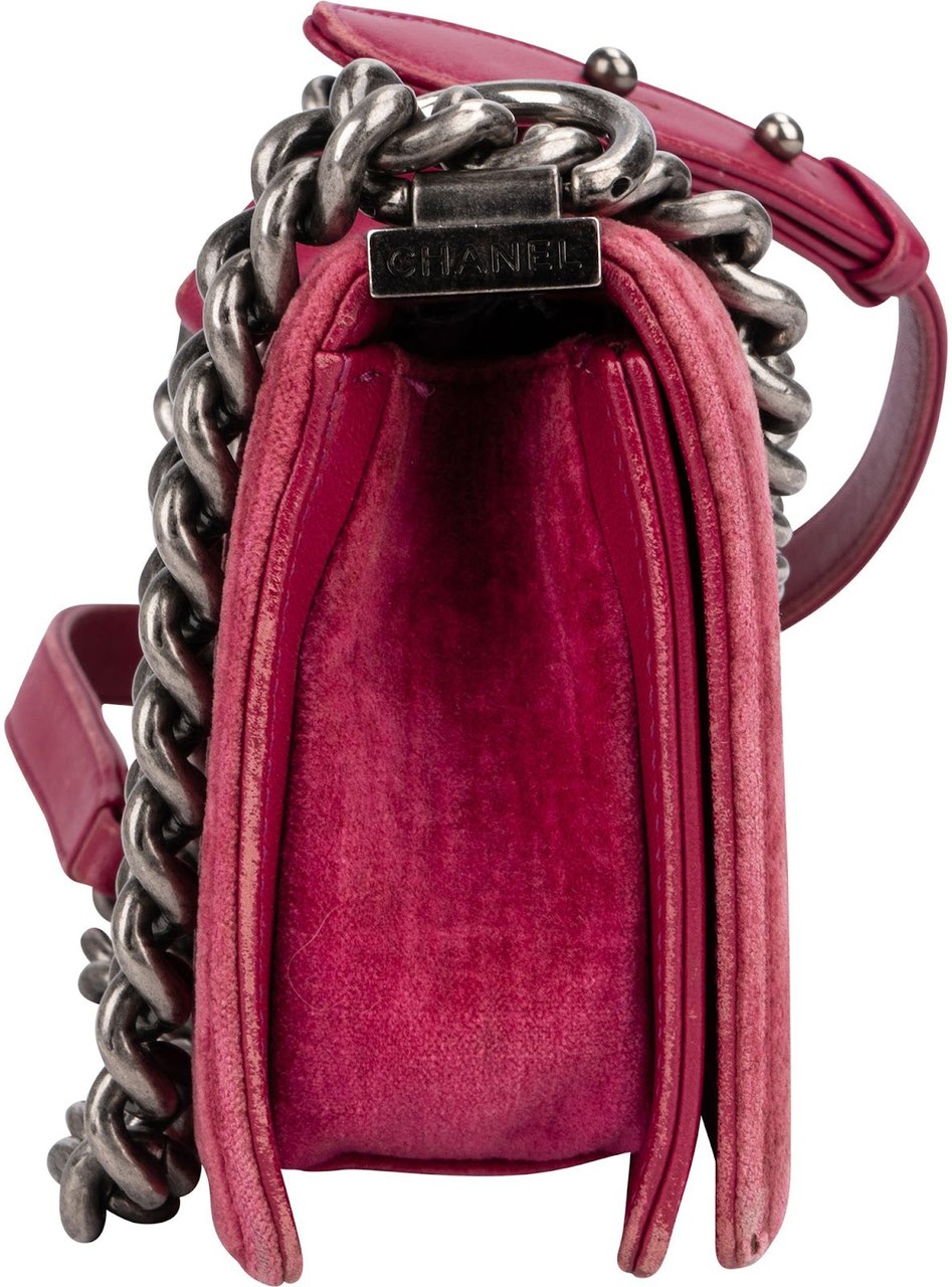 Chanel Quilted Velvet Small Boy Single Flap Crossbody Bag Roze