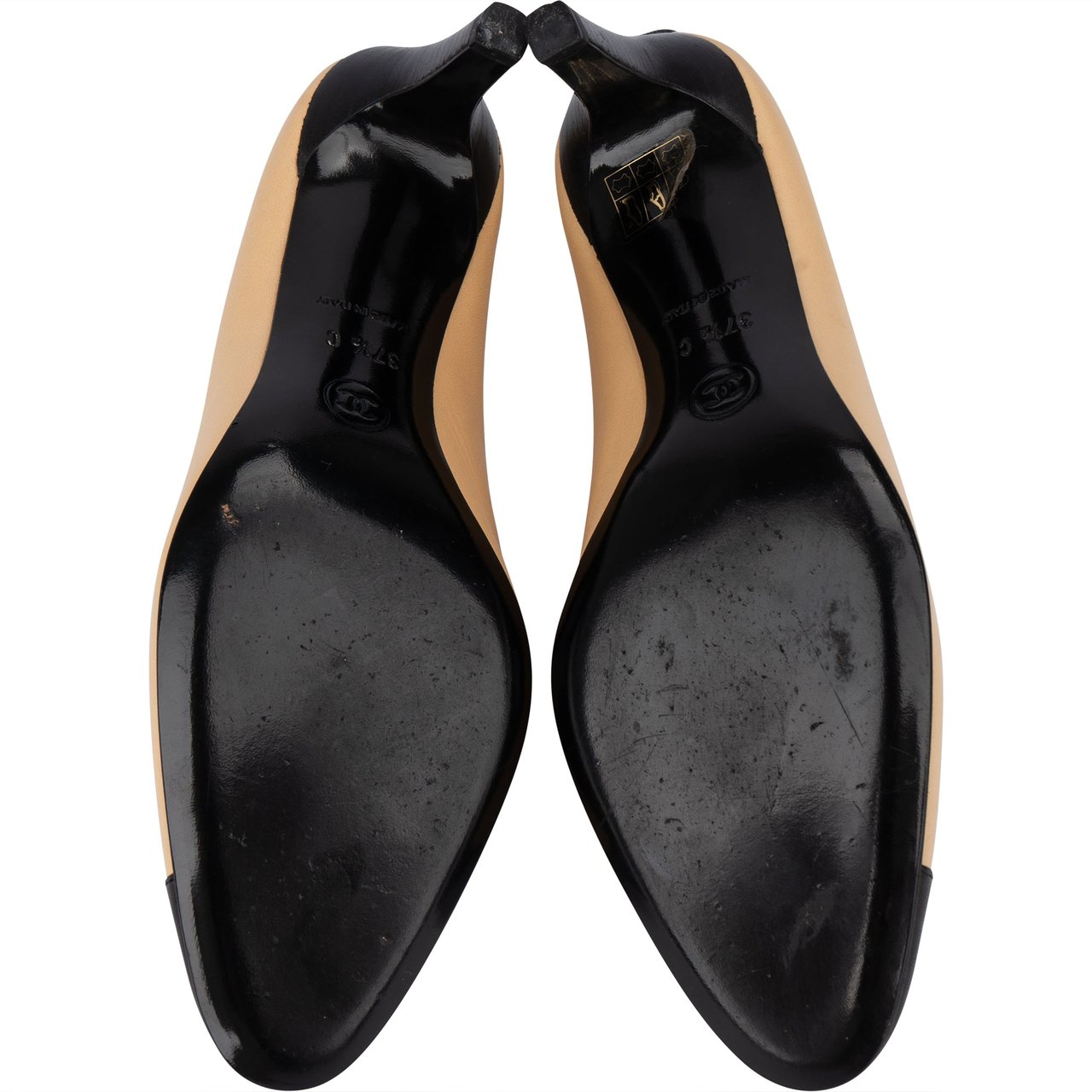 Chanel Chanel Lambskin Two Tone Pumps (37,5) Divers