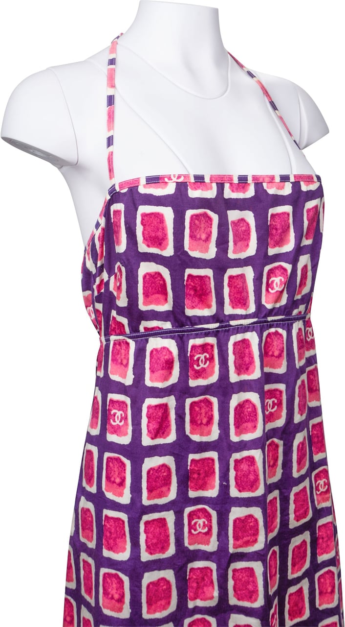 Chanel Chanel 2000s Sleveless Timeless Dress (DE40 / FR42) Divers