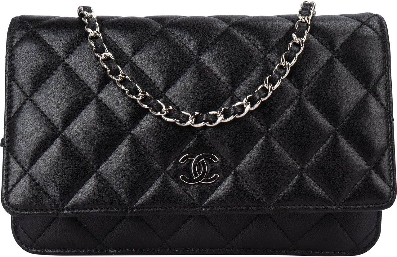 Chanel Chanel Quilted Lambskin Wallet On Chain Crossbody Bag Zwart