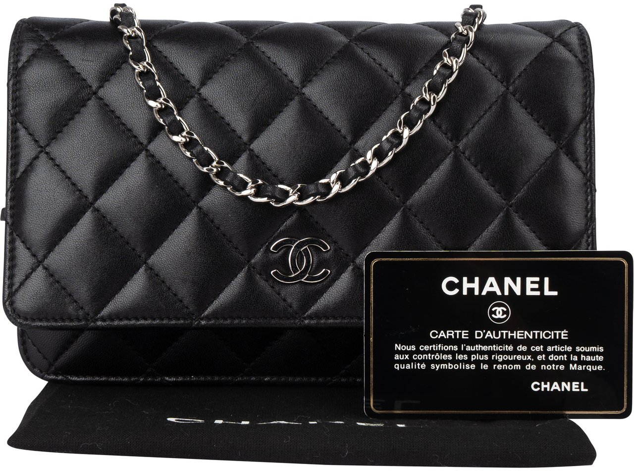 Chanel Chanel Quilted Lambskin Wallet On Chain Crossbody Bag Zwart