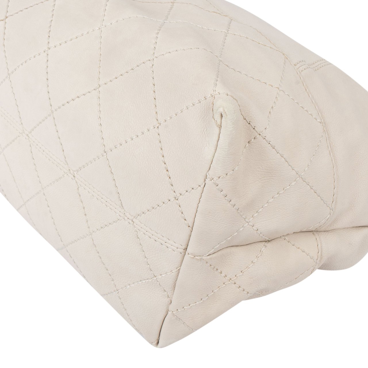 Chanel Chanel Stitching Calfskin CC Cabas Handbag Divers