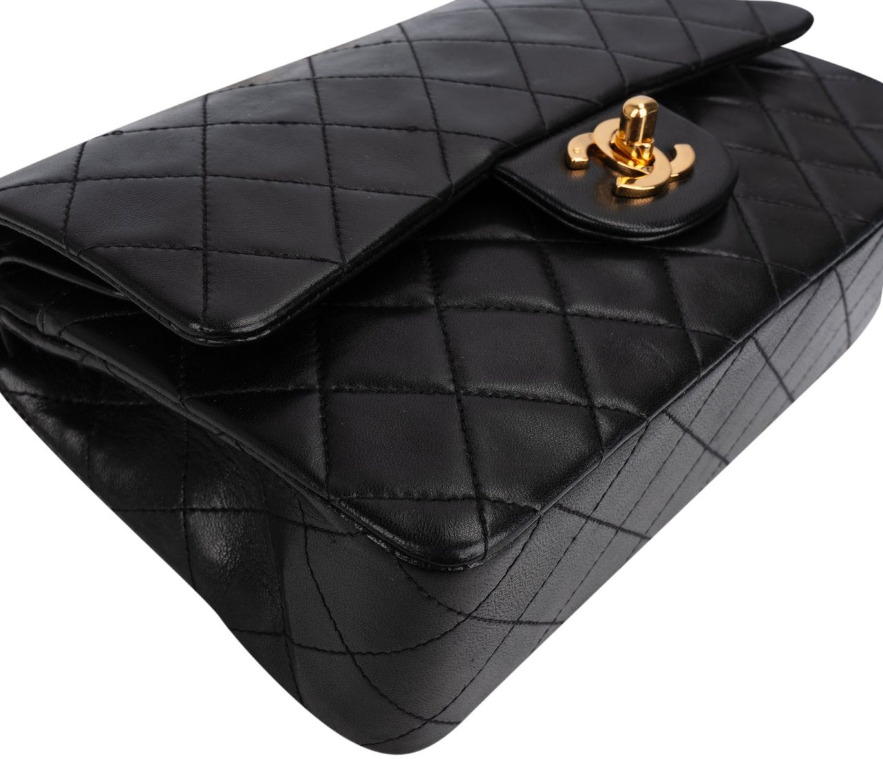 Chanel Quilted Lambskin 24K Small Double Flap Shoulder Bag Zwart