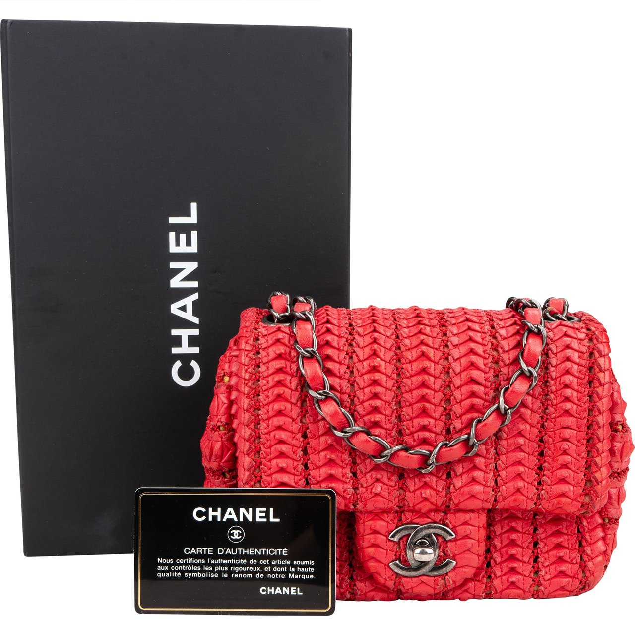 Chanel Red Seoul Crochet Antique Mini Single Flap Crossbody Bag Rood