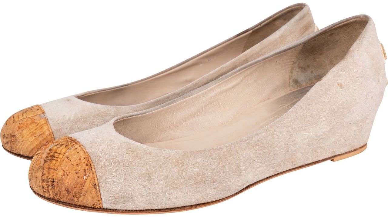 Chanel Beige Suede Cork Cap Toe Wedge Ballerina Flats (37) Beige