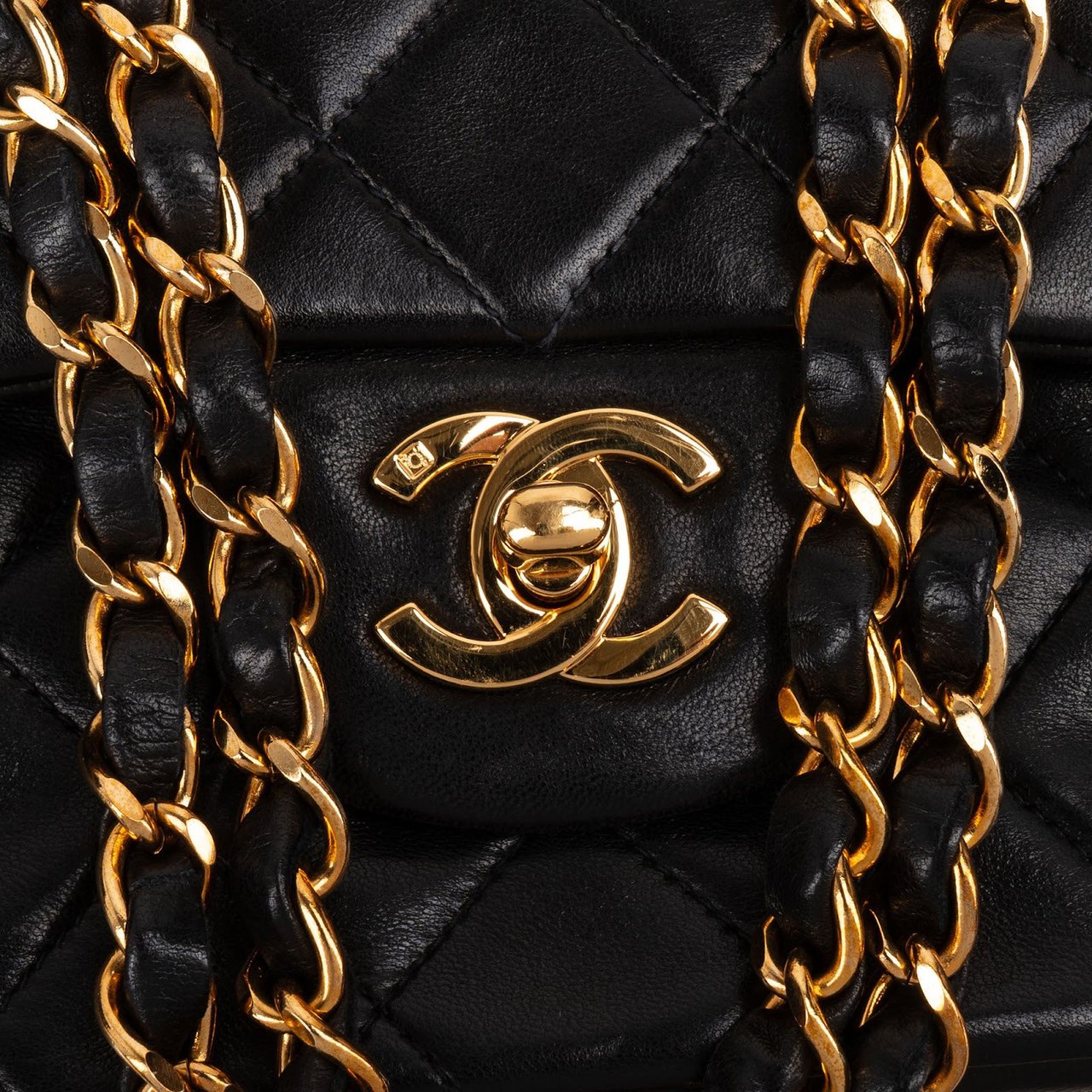 Chanel Quilted Lambskin 24K Gold Medium Double Flap Shoulder Bag Bruin