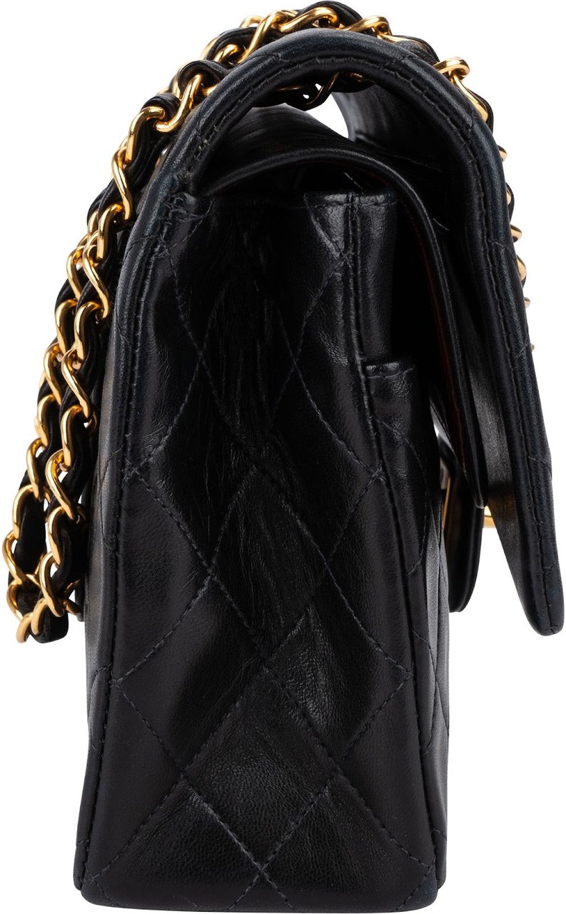 Chanel Quilted Lambskin 24K Gold Medium Double Flap Shoulder Bag Zwart