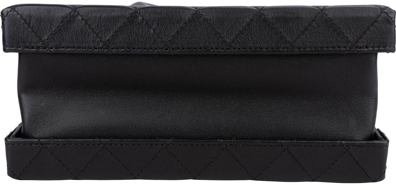 Chanel Quilted Lambskin CC Stitched Vanity Crossbody Handbag Zwart