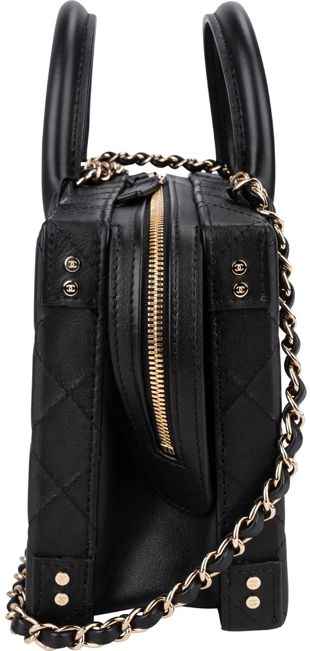 Chanel Quilted Lambskin CC Stitched Vanity Crossbody Handbag Zwart