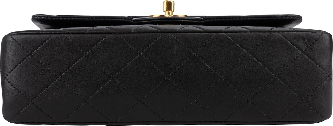 Chanel Quilted Lambskin 24K Small Double Flap Shoulder Bag Zwart