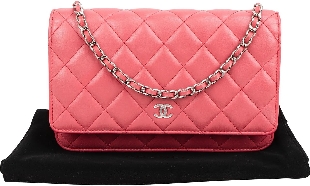 Chanel Quilted Lambskin Wallet On Chain Crossbody Bag Rood