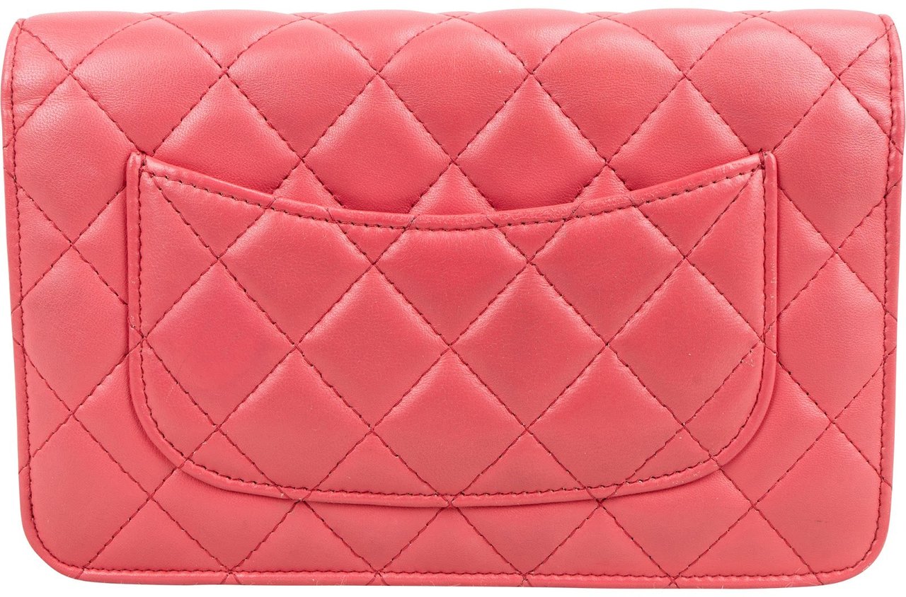 Chanel Quilted Lambskin Wallet On Chain Crossbody Bag Rood