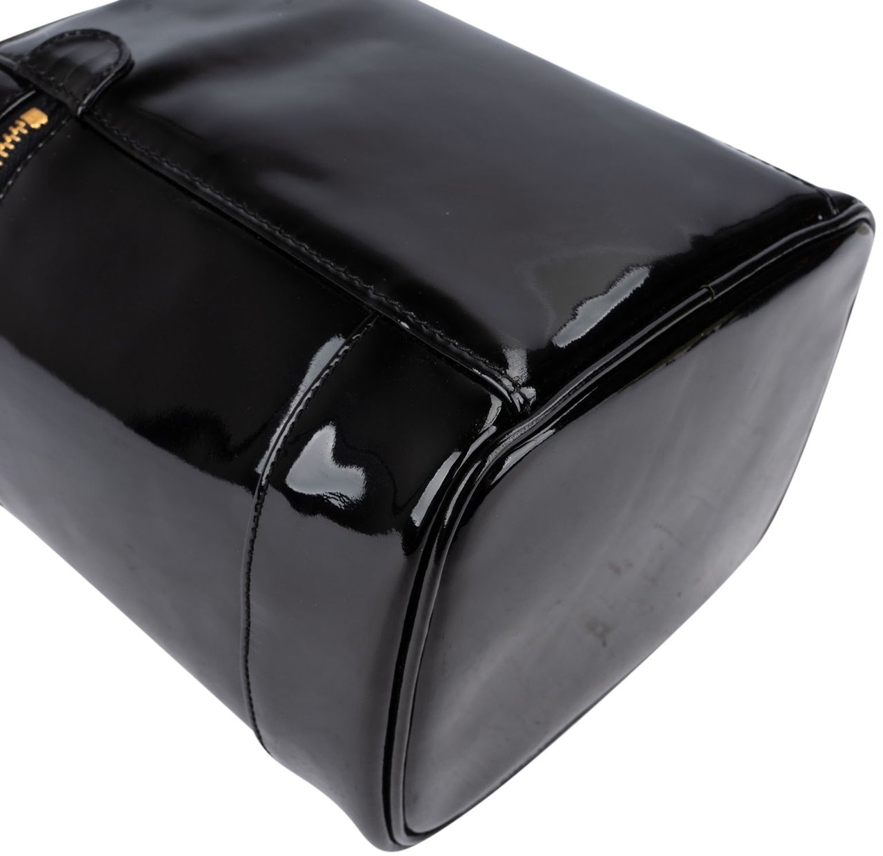 Chanel Patent Leather CC Vanity Case Handbag Zwart