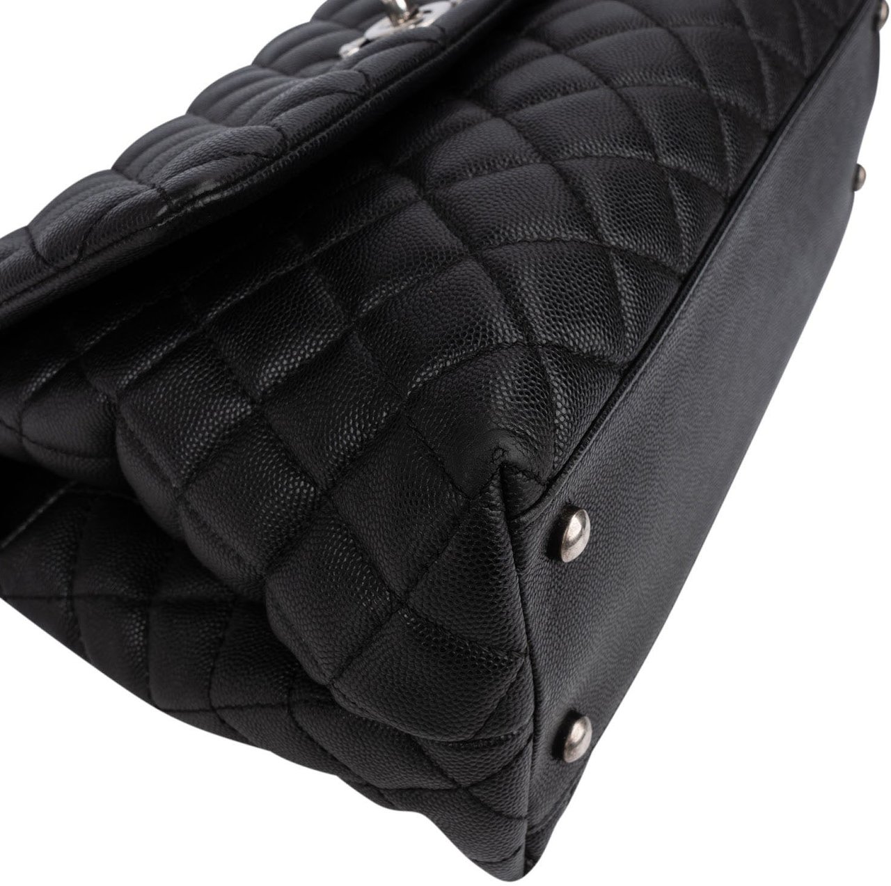 Chanel Quilted Caviar Leather Palladium Coco Handle Single Flap Handbag Zwart