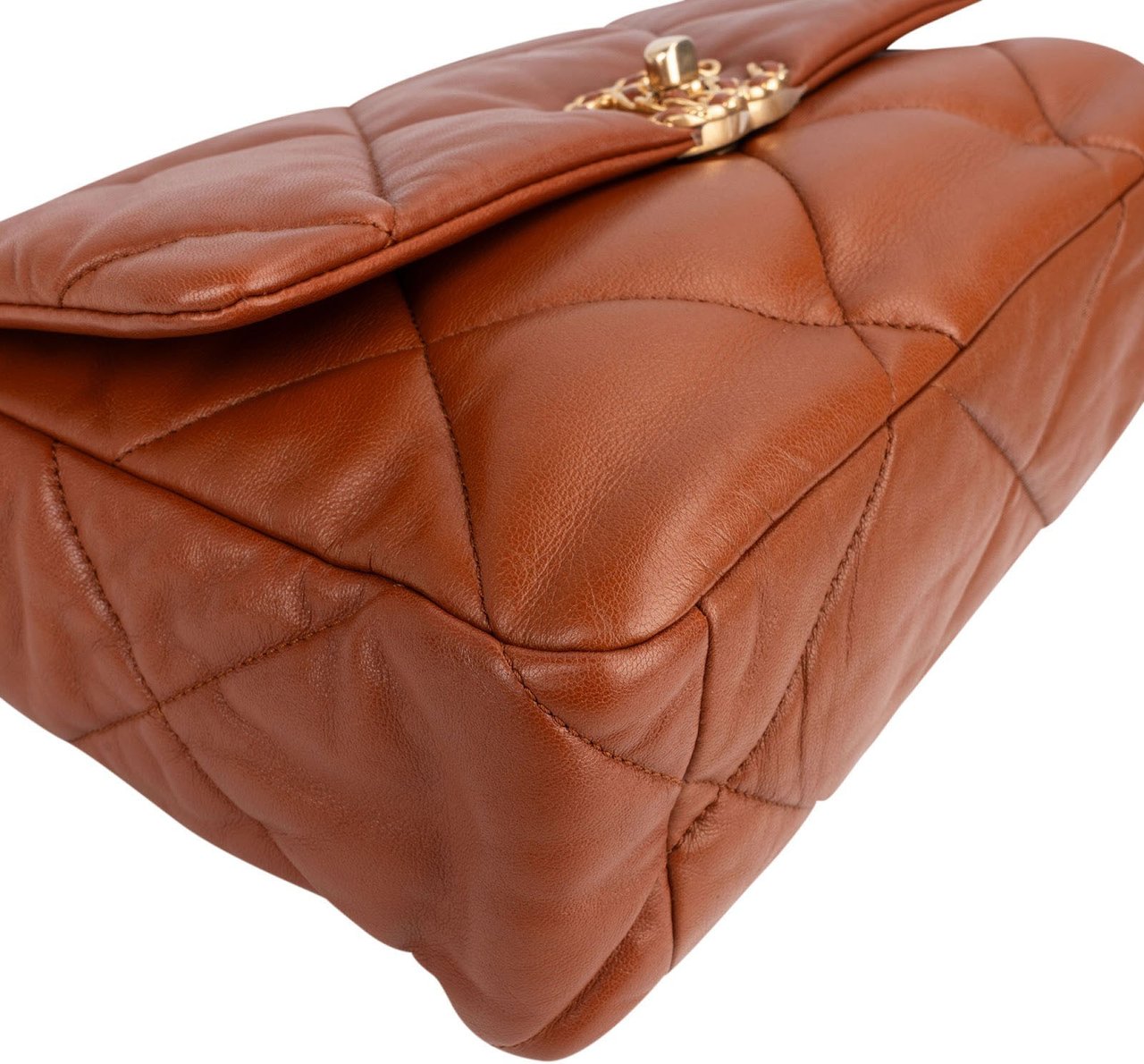 Chanel 19 Quilted Lambskin Single Flap Crossbody Bag Bruin