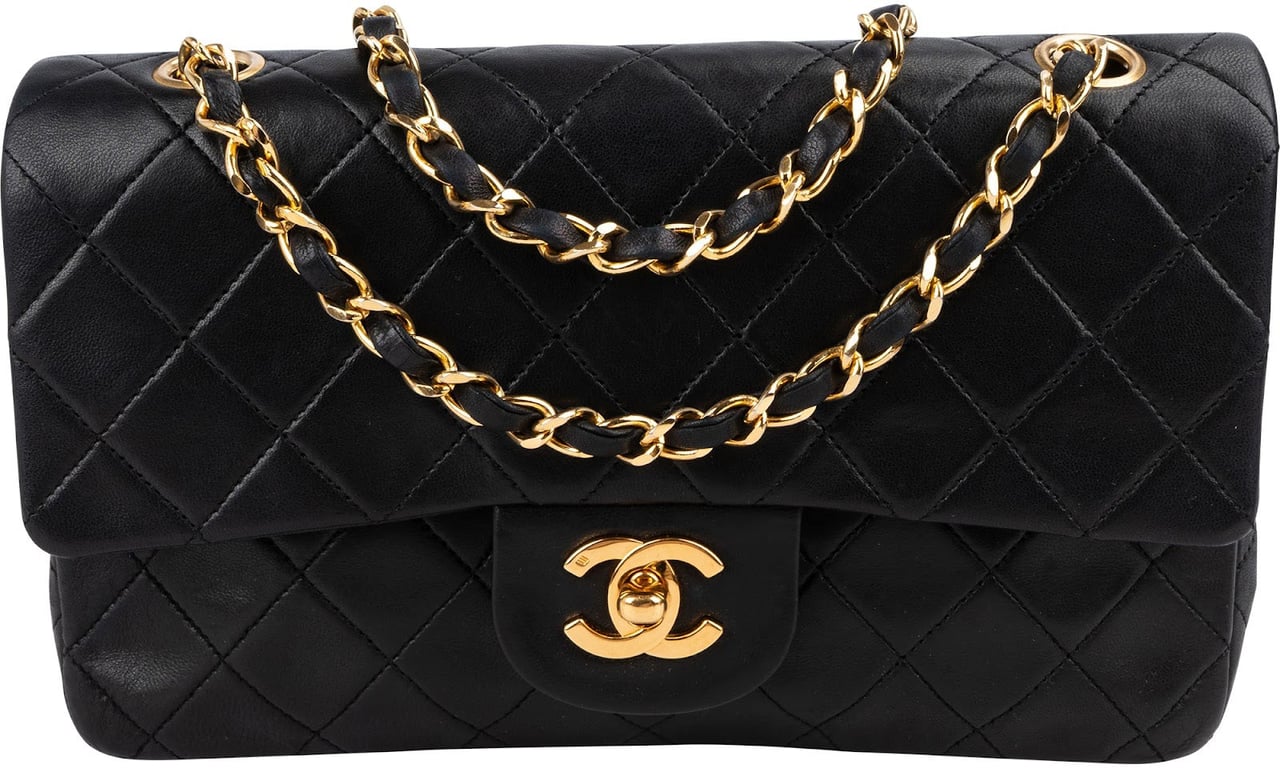 Chanel Quilted Lambskin 24K Gold Small Double Flap Shoulder Bag Zwart