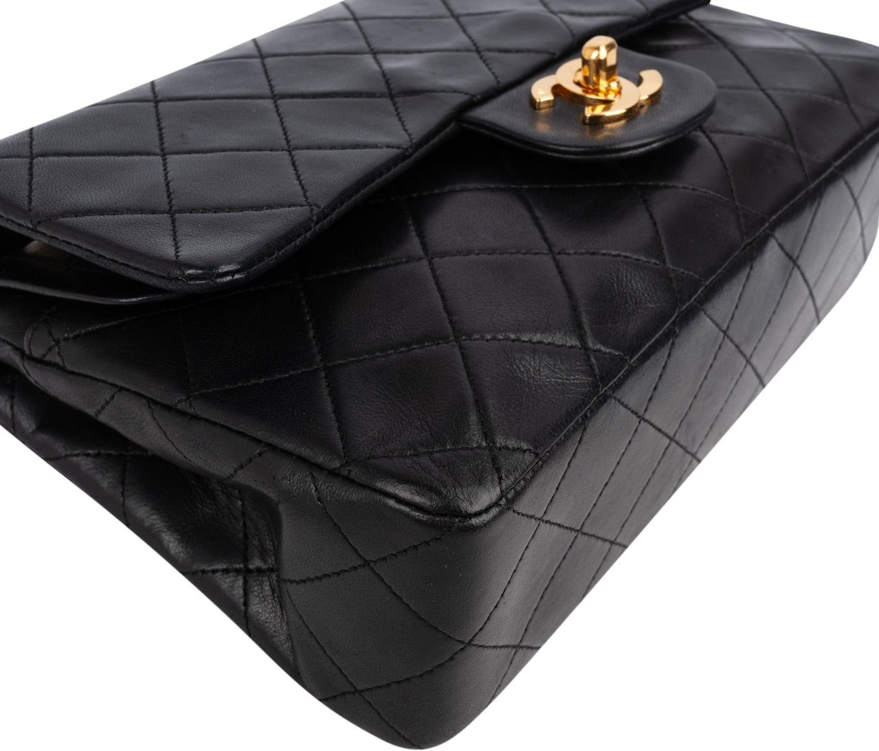 Chanel Quilted Lambskin 24K Gold Small Double Flap Shoulder Bag Zwart
