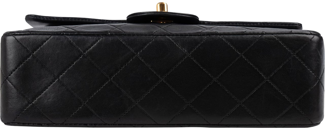 Chanel Quilted Lambskin 24K Gold Small Double Flap Shoulder Bag Zwart