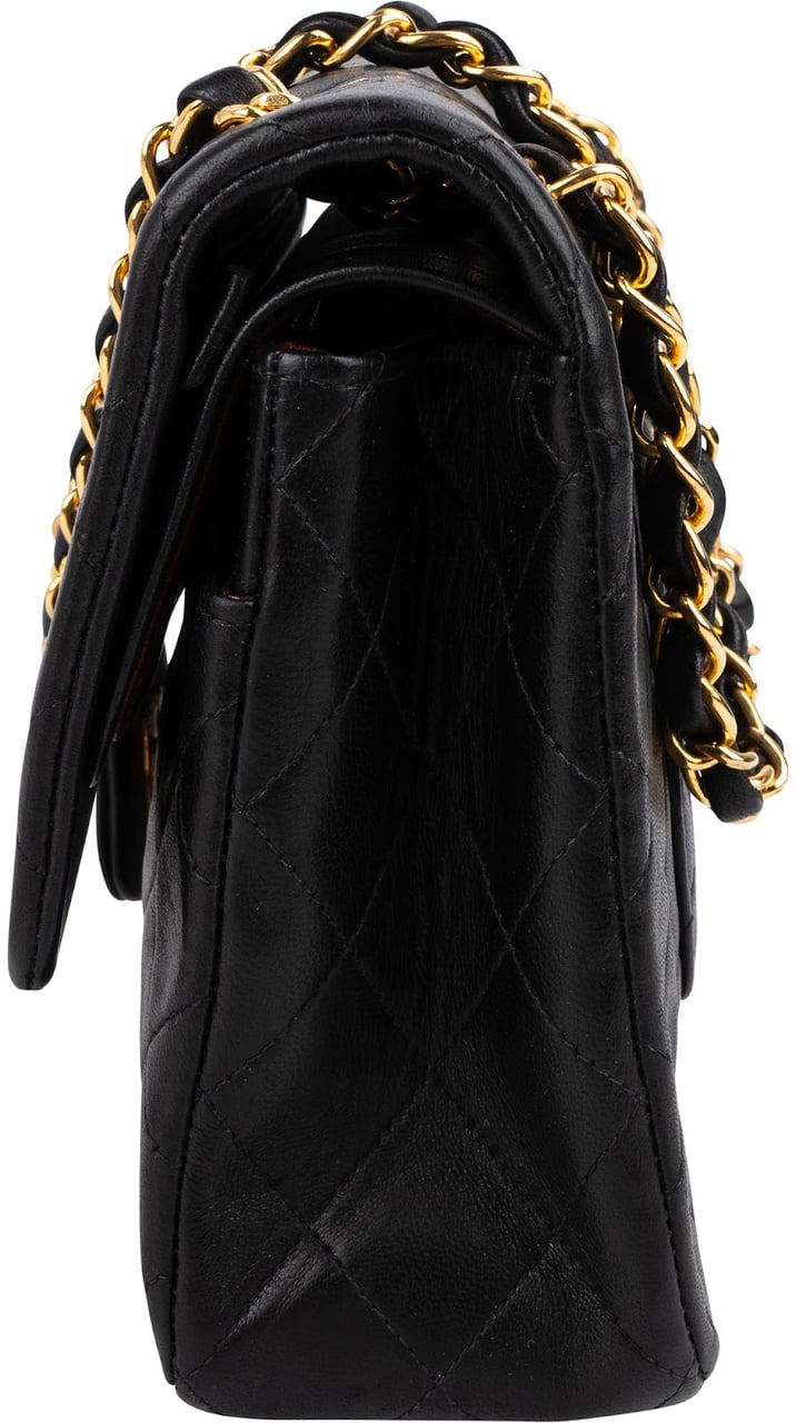 Chanel Quilted Lambskin 24K Gold Medium Double Flap Shoulder Bag Zwart