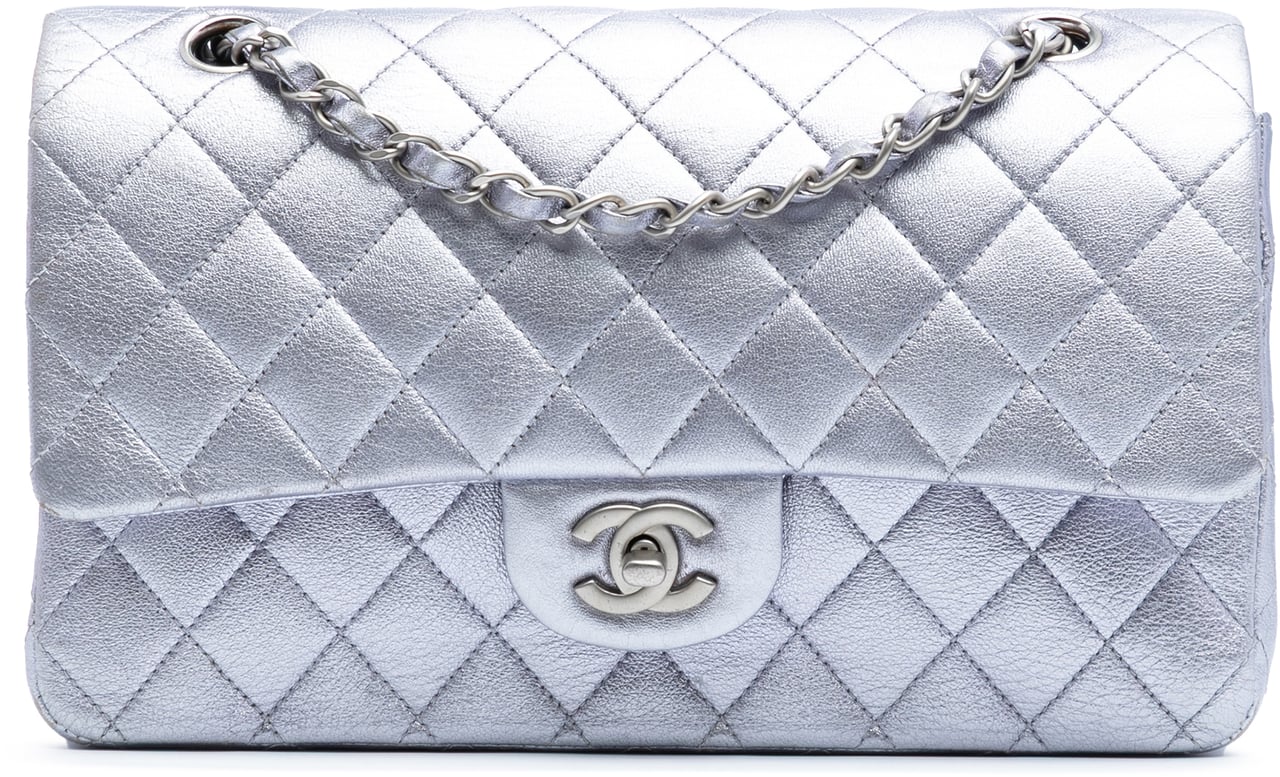 Chanel Medium Classic Metallic Calfskin Double Flap Zilver
