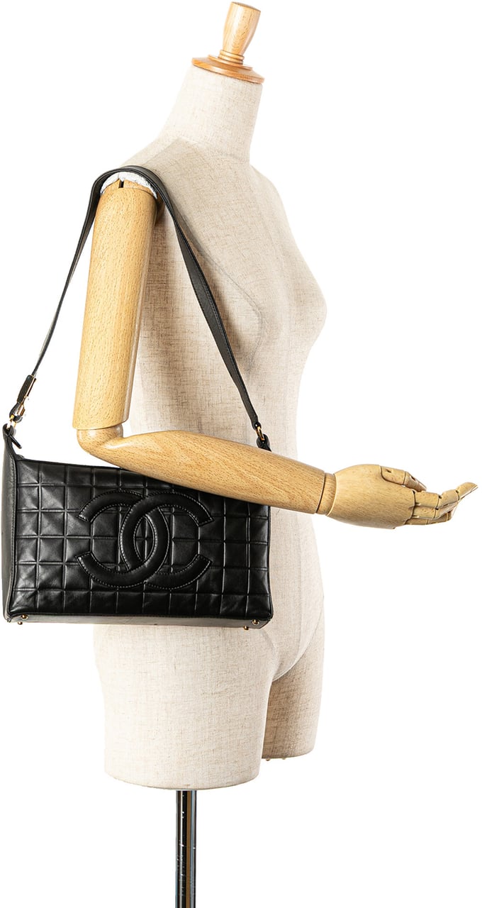 Chanel CC Choco Bar Lambskin Shoulder Bag Zwart