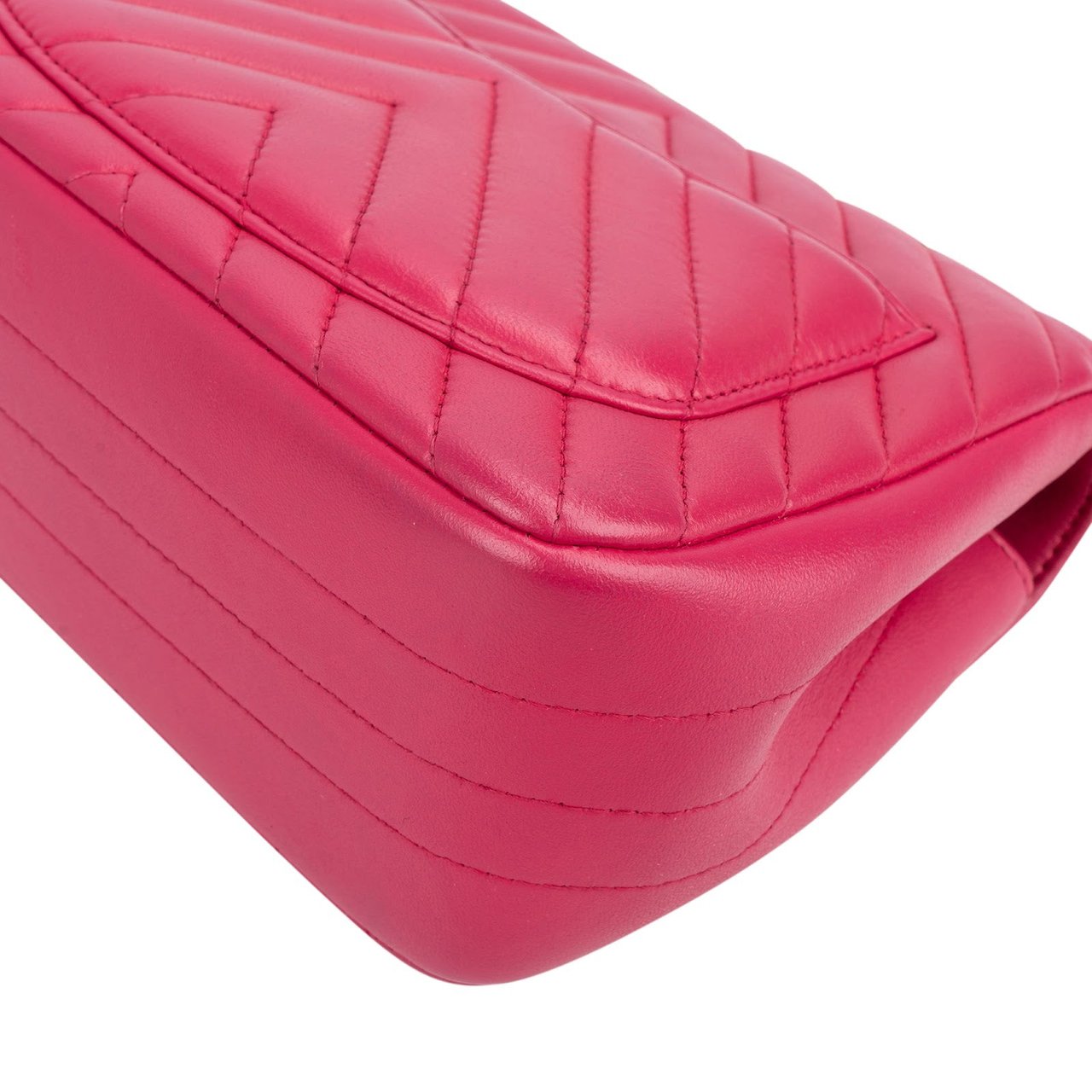 Chanel Chevron Lambskin Rectangular Mini Flap Crossbody Bag Roze